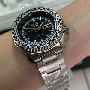 Seiko 5 Sport Checker Flag Special Edition Automatic SRPK67 Preto Prata - Imagem 5