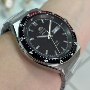 Orient Automatico 3 Estrelas Heritage YN6SS003-PV Preto Vermelho - Imagem 3