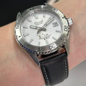 Orient Automatico Edição Limitada RA-AC0Q08S30B  Branco Prata - Imagem 4