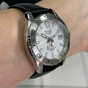 Orient Automatico Edição Limitada RA-AC0Q08S30B  Branco Prata - Imagem 3