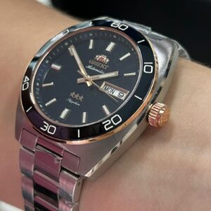 Orient automátcio Elegance YN6SS017 Preto Azul - Imagem 4