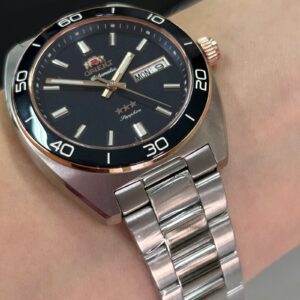Orient automátcio Elegance YN6SS017 Preto Azul - Imagem 5